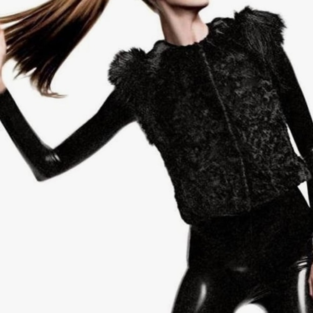 NWOT Neiman Marcus|Target Skaist Taylor Faux Fur Vest, Sz S